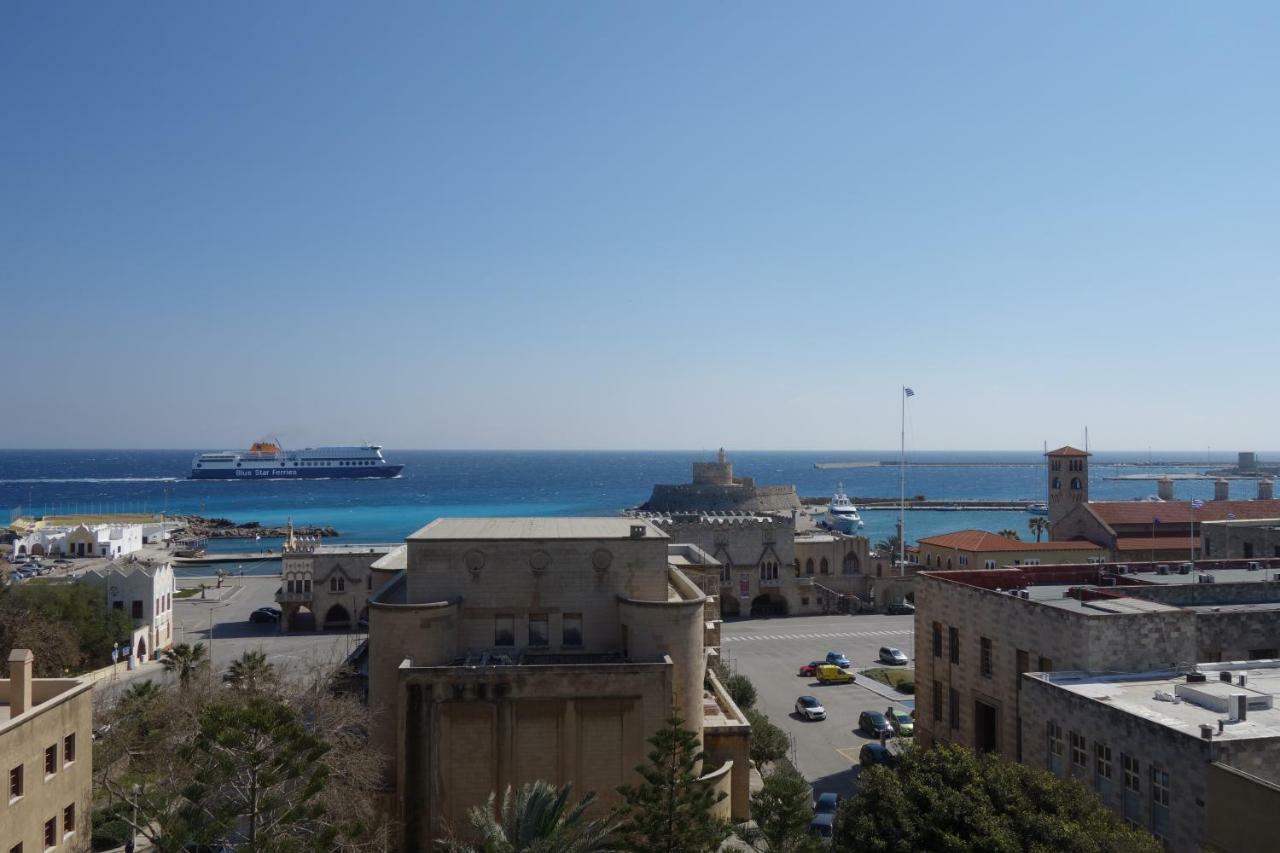 ホテル ロードス ホライズン シティ Rhodes City エクステリア 写真
